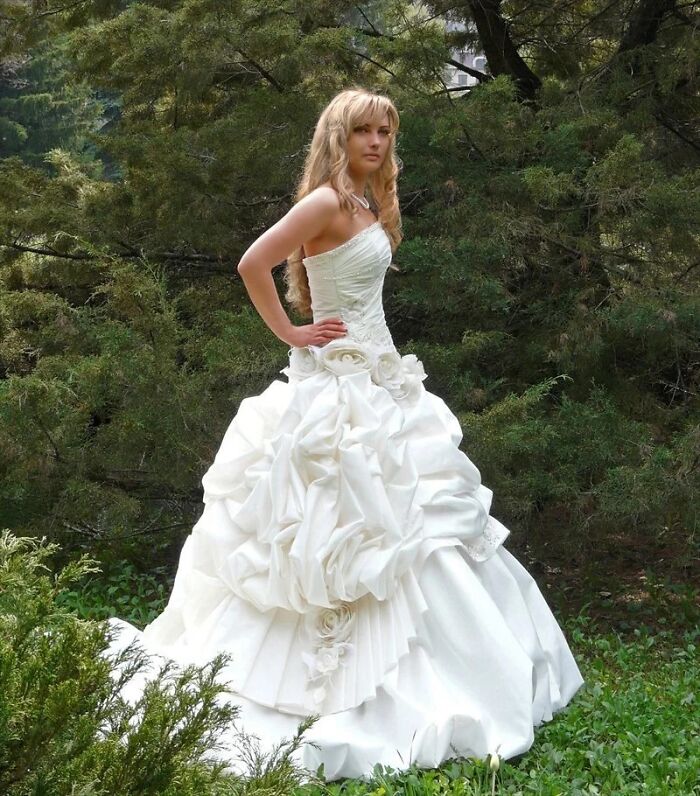 Interesting Wedding Dress, to Say the Least