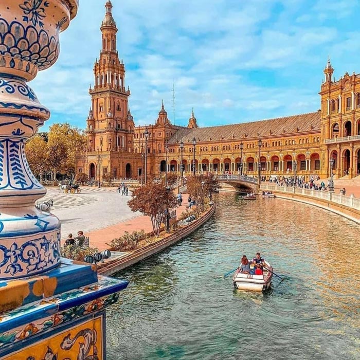 #13 France - Leisure Lovers Snooze Strong