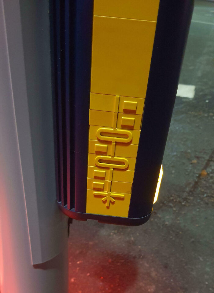 Sweden Puts Tactile Maps At Road Crossings For The Blind. That’s Next Level!