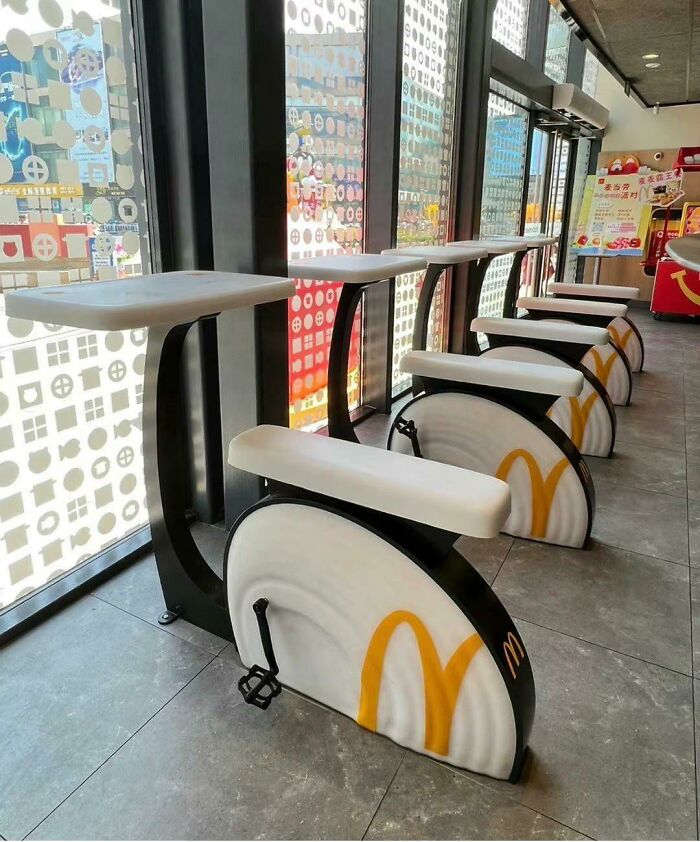 Exercise Bikes At A Chinese McDonald’s Charge Your Phone While You Pedal – Genius!