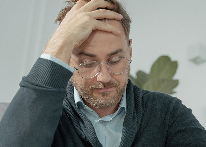 30 Absolutely Wild Stories From Guys Who Found Out Their Kid Wasn't Actually Theirs