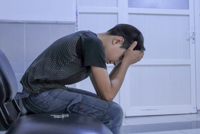 Wait, They Actually Shared These Wild High School Drama Moments?!