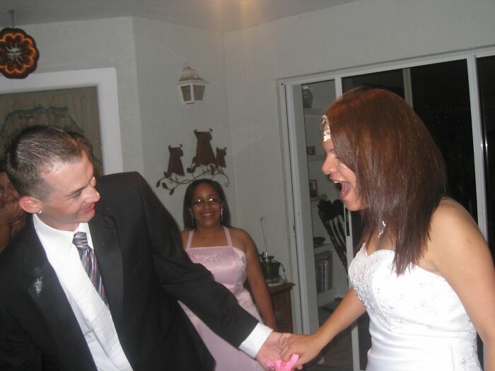 Oops, These Weddings Totally Screamed "It's Not Gonna Last"