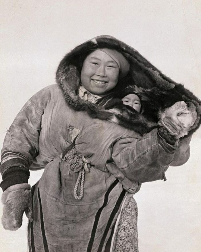 Inuit Mom Shows How To Keep Babies Toasty, 1940