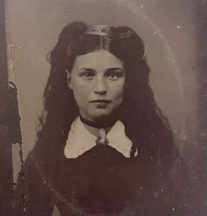 Young Woman’s Timeless Studio Portrait, 1870s