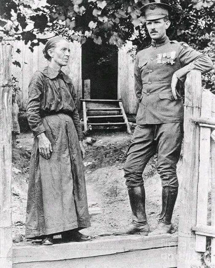 Famous WWI Soldier Sergeant Alvin C. York Meets Mom, 1919