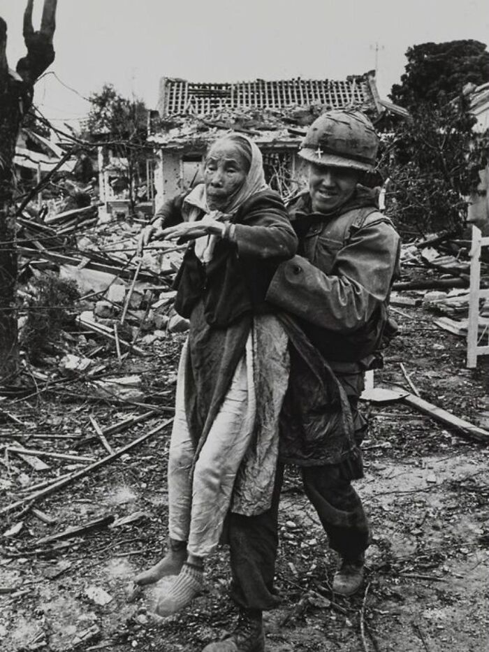 US Army Chaplain Saves Old Vietnamese Lady, 1968 Vietnam War
