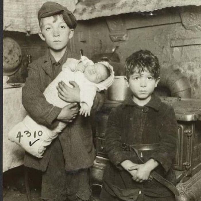 Boys and Baby Sibling Perfectly Posed, New York 1918