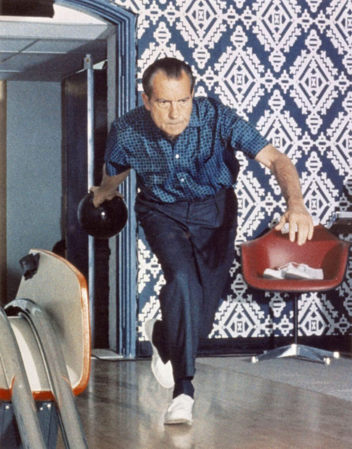 USA’s Nixon Bowling Moment