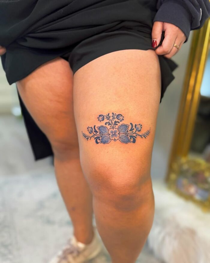 Turning Delft Blue Into Tattoos? Yes, Please! (28 Pics)