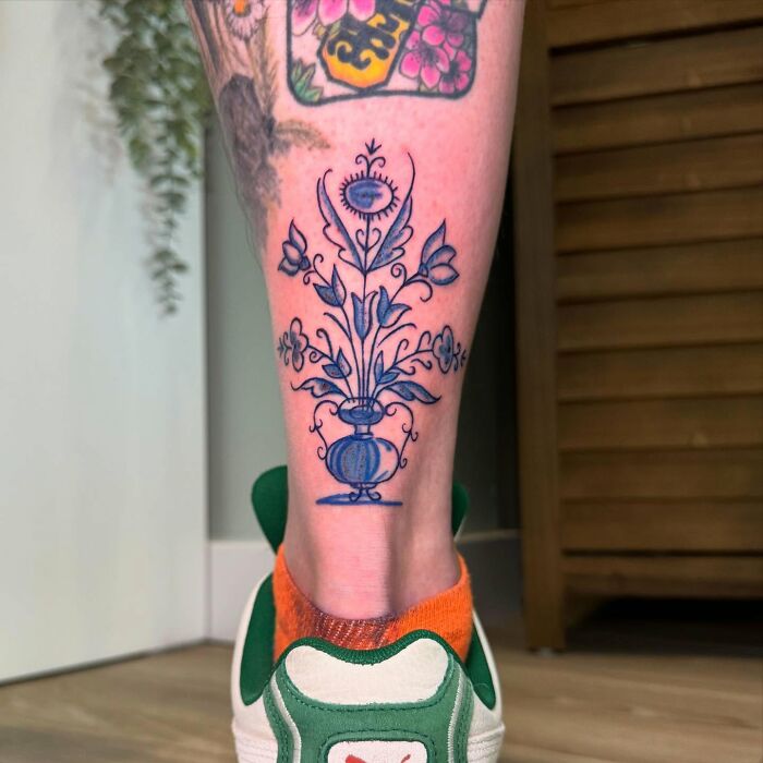Turning Delft Blue Into Tattoos? Yes, Please! (28 Pics)