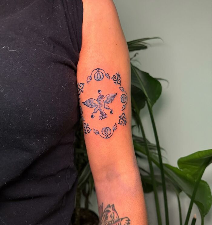 Turning Delft Blue Into Tattoos? Yes, Please! (28 Pics)