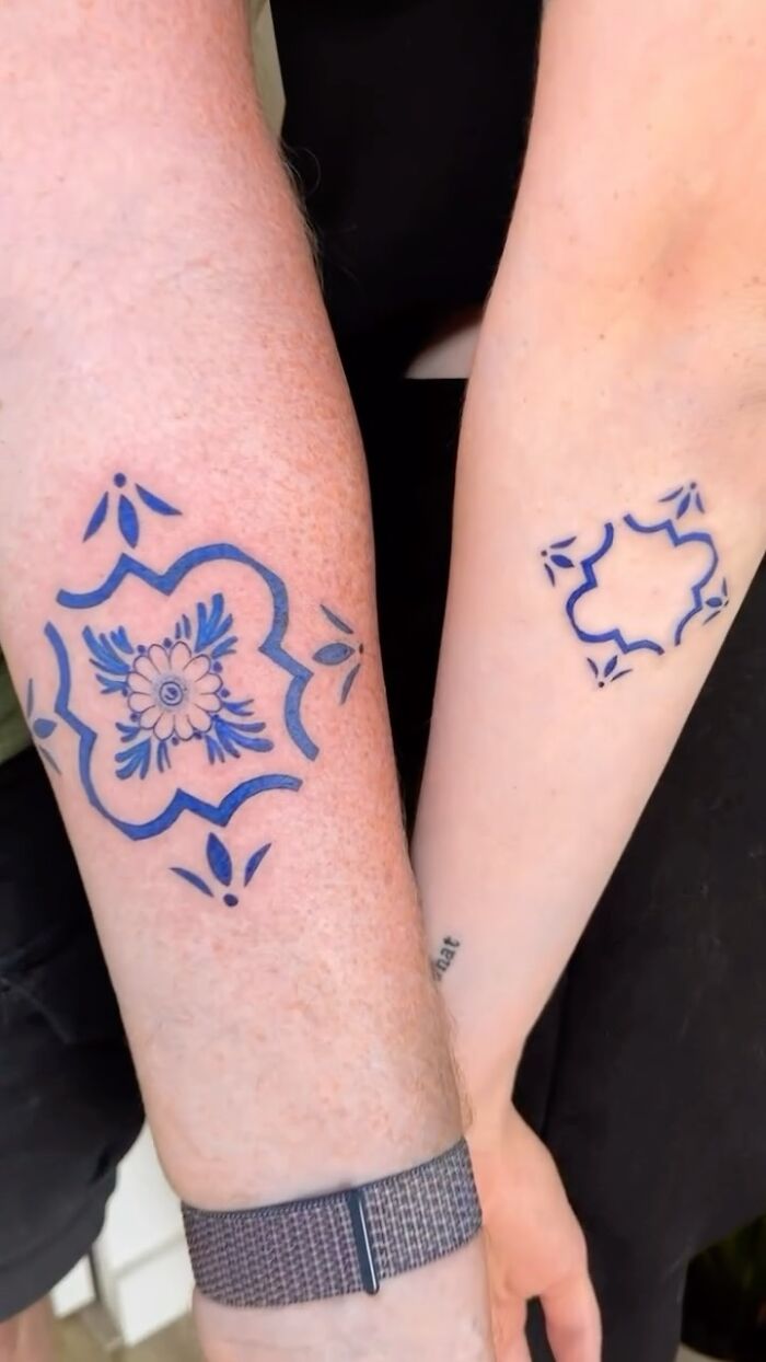 Turning Delft Blue Into Tattoos? Yes, Please! (28 Pics)