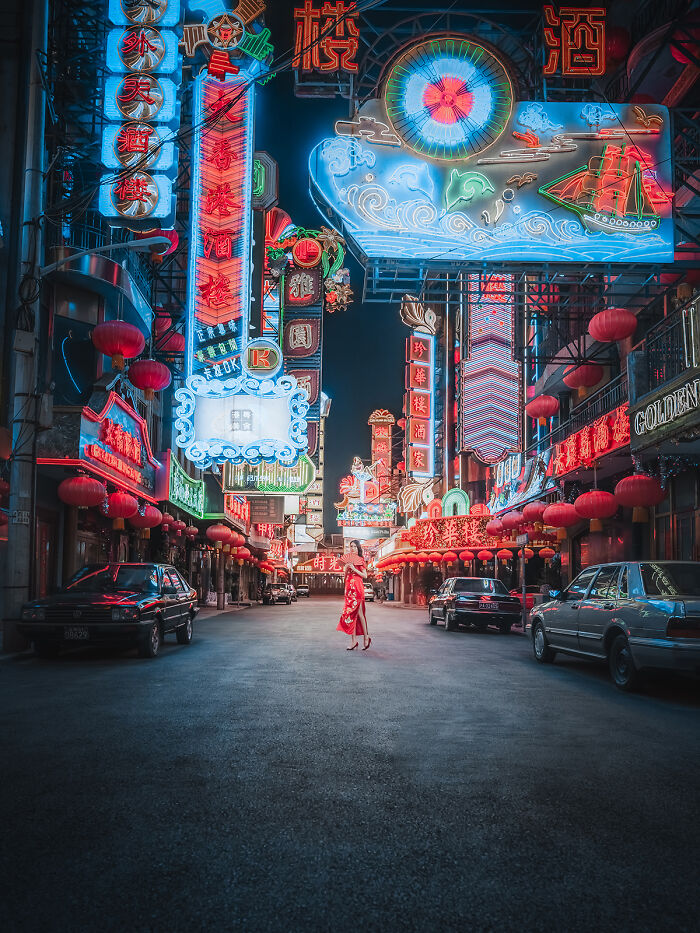 Shanghai Vibes by Vitaly Golovatyuk