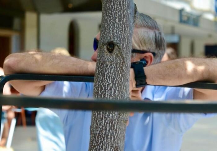 These Street Shots Are Like Seeing Life’s Little Surprises in Action (50 Pics)