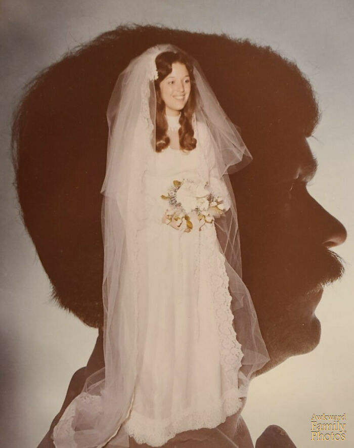 These Wedding Pics Are So Wrong, They’re Hilariously Awesome