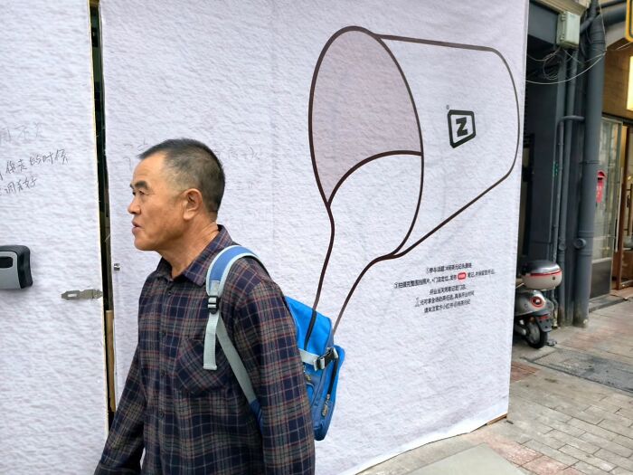 Wait, Did These Street Photos Just Nail Life’s Funniest & Most Surprising Moments?