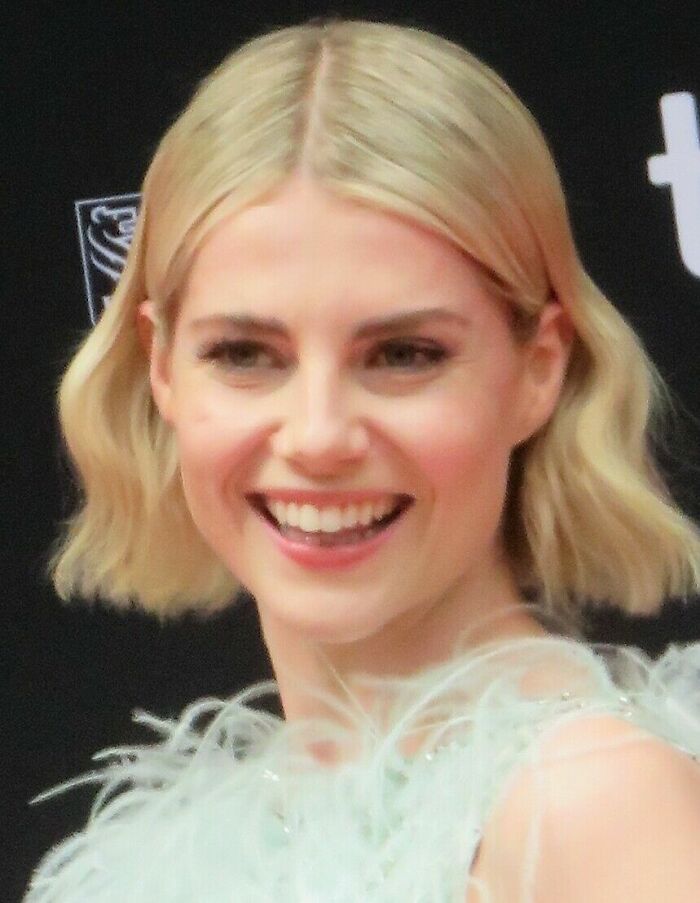 Lucy Boynton: The Charming British-American Actress, 32