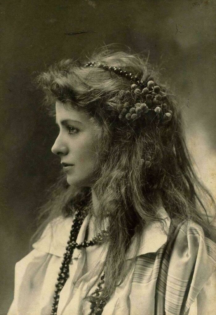 Stunning Portrait of Actress Maude Adams, circa 1900