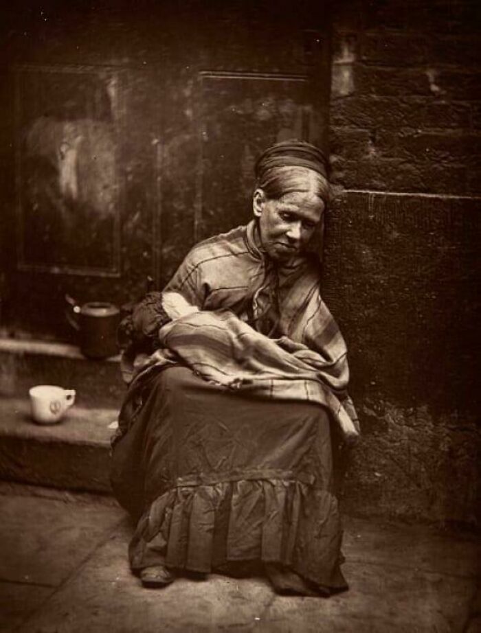 ‘The Crawlers’: The Lowest-Paid British Poor, 1877