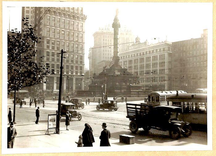 Downtown Cleveland’s Original Public Square, 1927