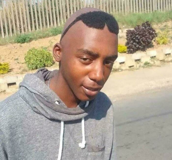 25 Weird Pics That Make You Go "Wait, What?!"