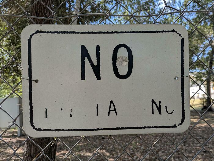 The Ever-Patient ‘No’ Sign