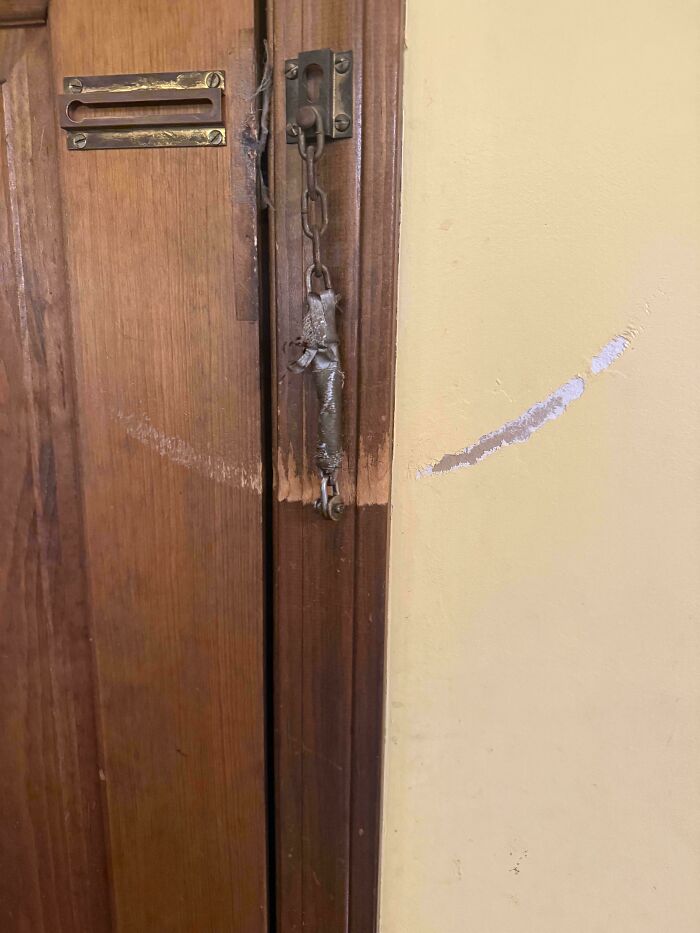 65 Everyday Things That Got Totally Loved (And Worn Out) Over The Years