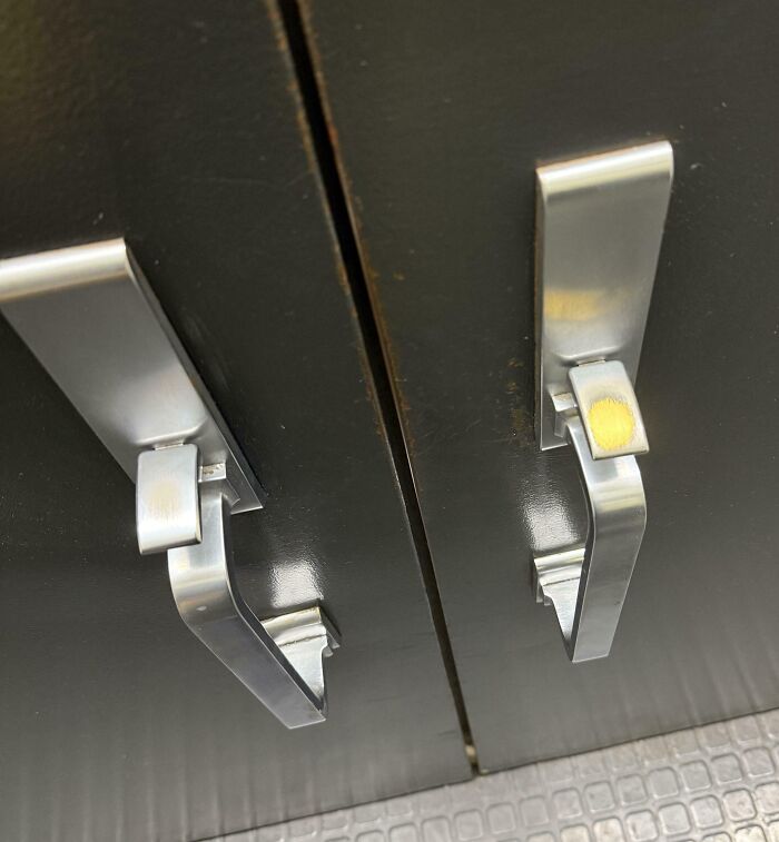 65 Everyday Things That Got Totally Loved (And Worn Out) Over The Years