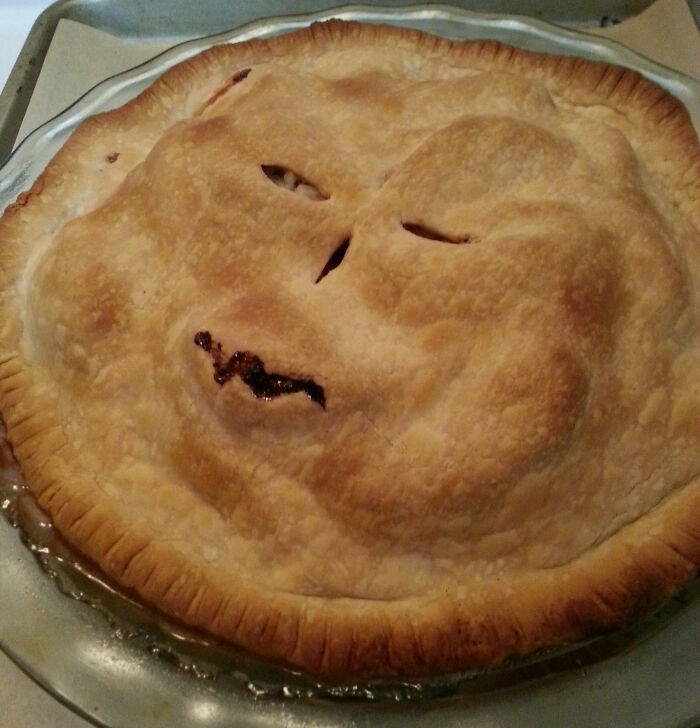Tried Baking a Pie, Ended Up Summoning a Cursed Spellbook