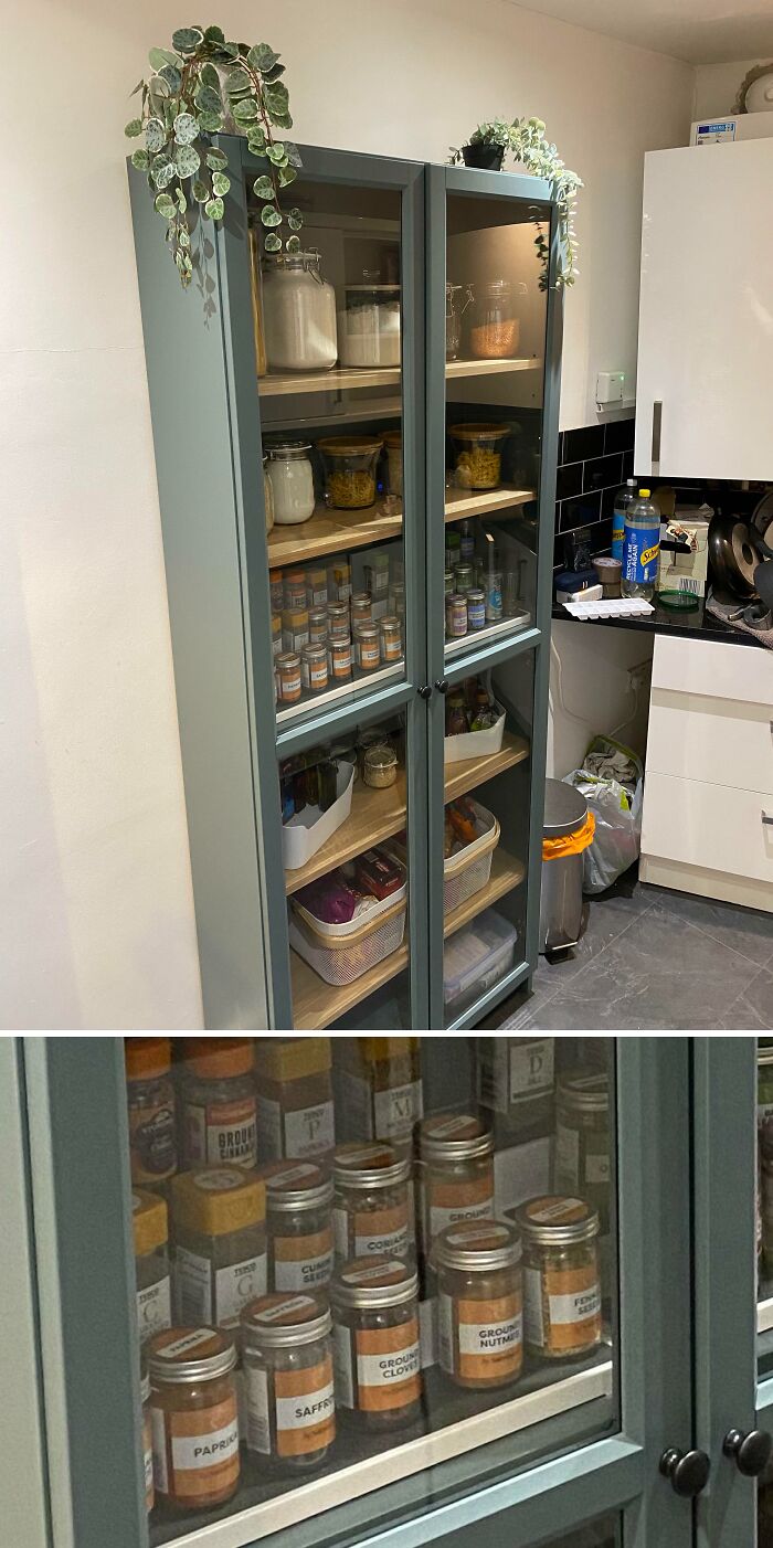 Bookcase Becomes Kitchen Pantry – Genius Hack
