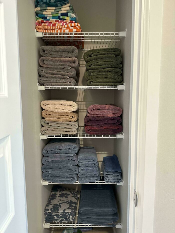 Towels From ‘Mixed Bag’ To ‘Organized Chic’