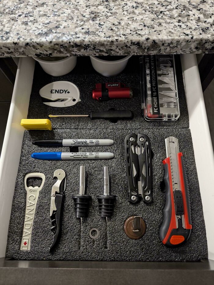 One Year Later And Drawer Still Organized (No Magic, Just Dedication)