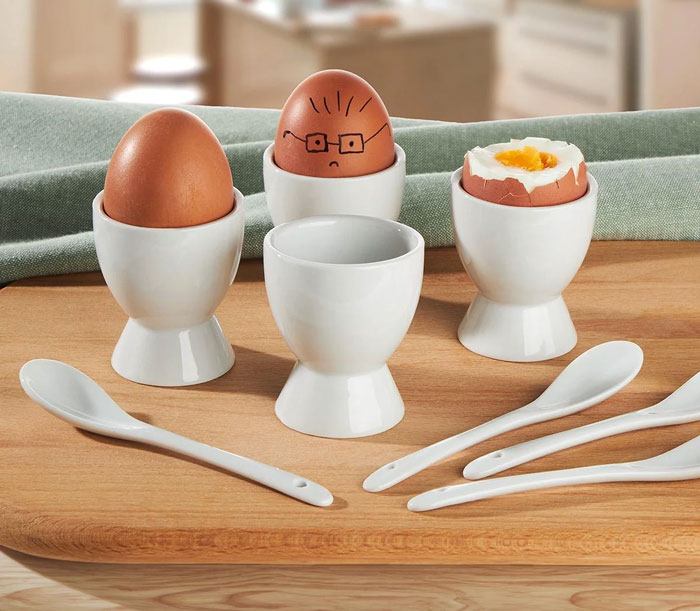 Germany’s Egg Holders – Fancy Breakfast Calls