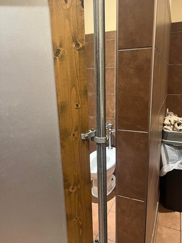 Wait, Americans Doing These 47 Things Abroad? Facepalm Alert!