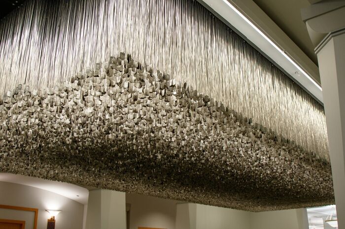 58,307 Dog Tags Honoring Vietnam War US Soldiers (Chicago)