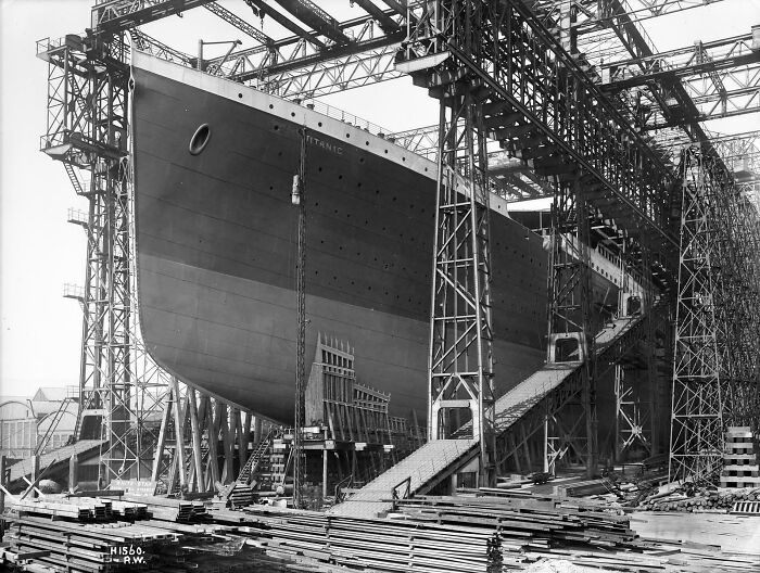 Titanic Being Built—The Biggest Ship Ever! (1909-1911)
