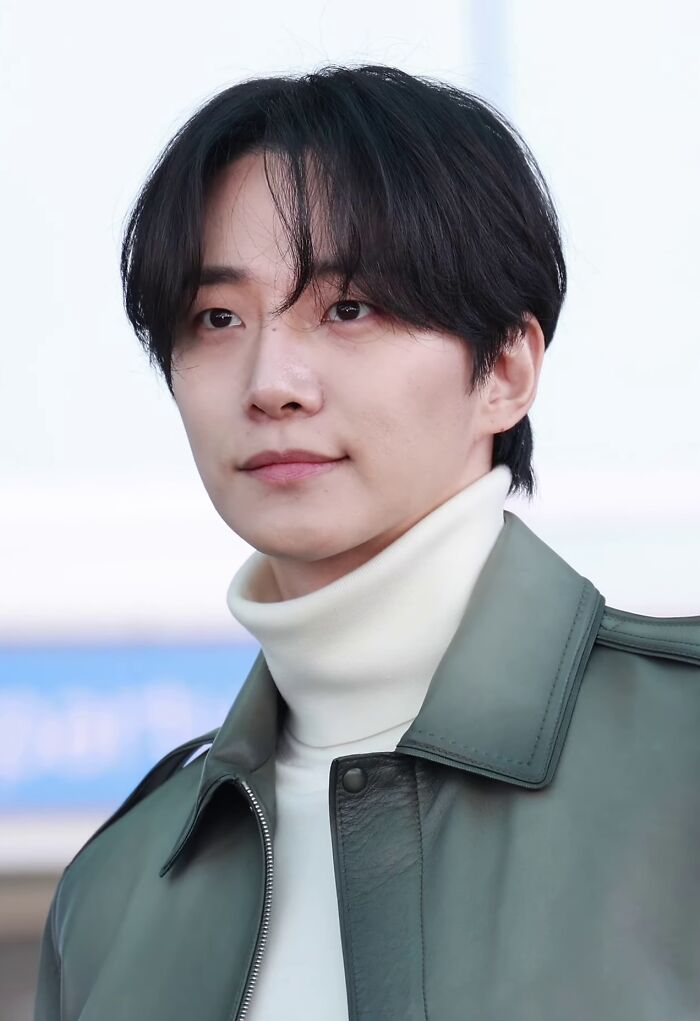 Lee Jun-ho: K-pop Idol Turned Acting Sensation