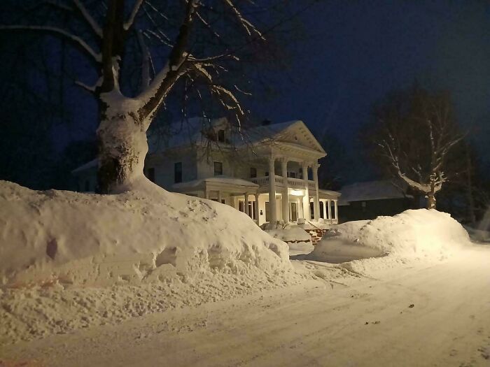 Wait, People Actually Love Winter? Check Out These Snow Pics!