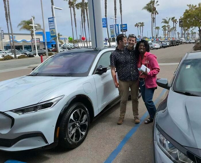 Whoa, These Panoramic Pics Totally Took a Wrong Turn!