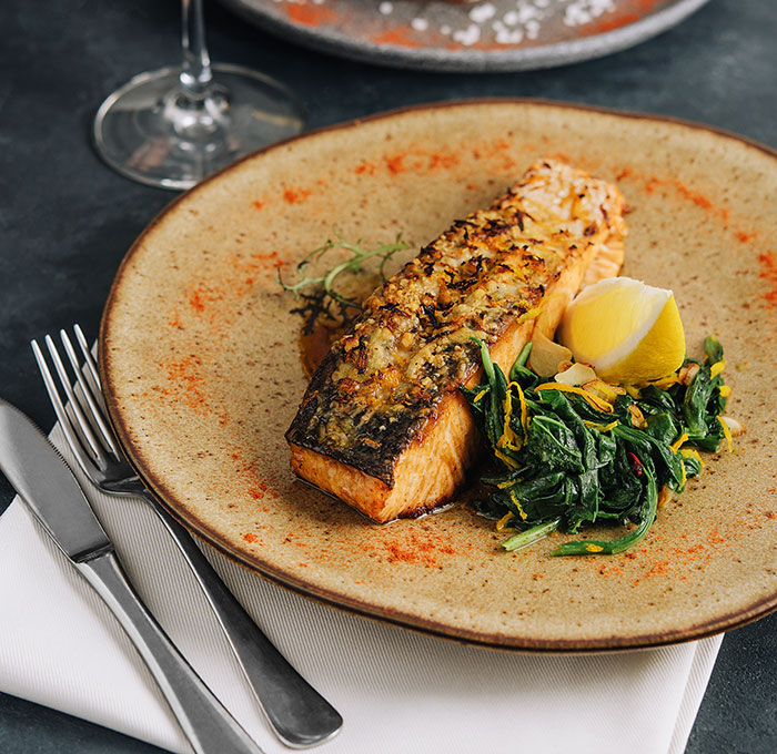 Wait, They Actually Did That?! 40 Wild Stories From Restaurant Workers