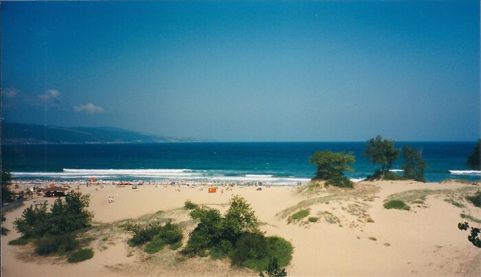 The World's Most Overhyped Tourist Spots That Totally Let Everyone Down