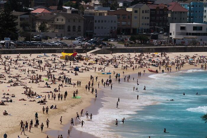 The World's Most Overhyped Tourist Spots That Totally Let Everyone Down