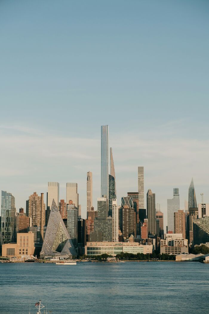 The World's Most Overhyped Tourist Spots That Totally Let Everyone Down