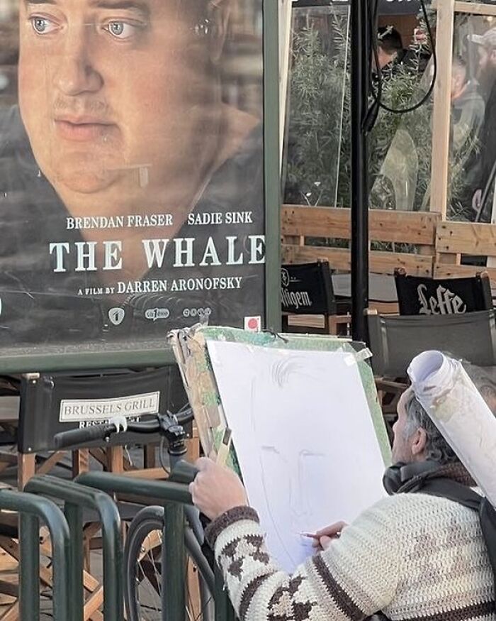 25 Weirdest Street Scenes in Brussels That Will Make You Say 'Wait, What?!'