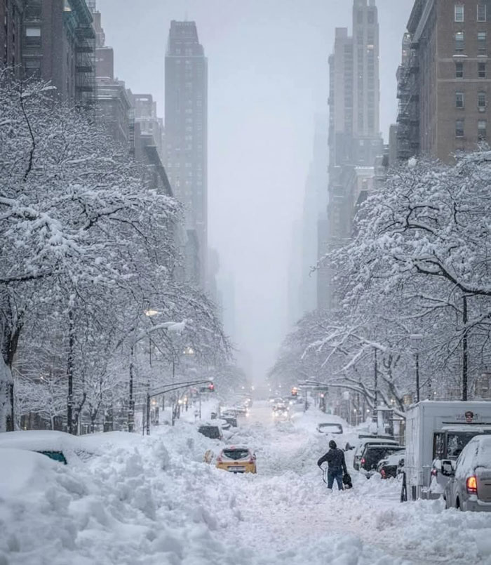 New York’s Snowstorm Showing Off