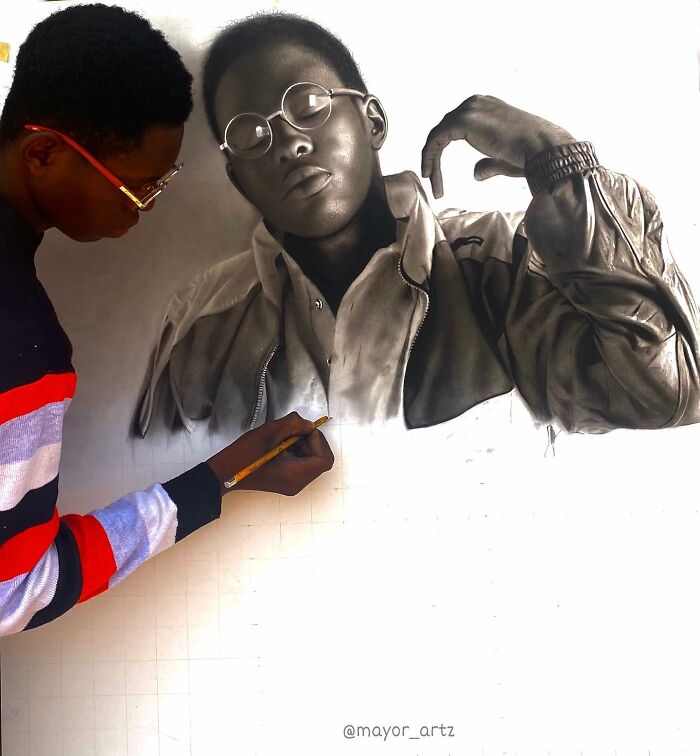 Wait, They Actually Showed How These Portraits Get So Crazy Real?