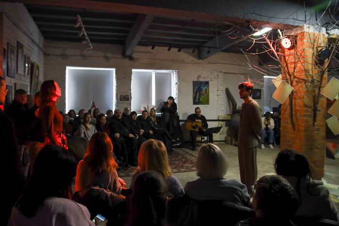 Paint, Power Outages, and Crazy Cold: An Artist’s Wild Winter in a Frontline City