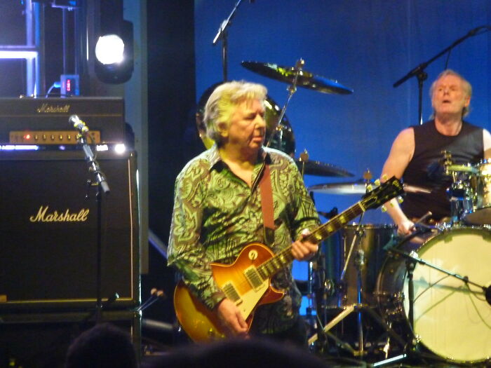 Mick Ralphs, The Riff Maker