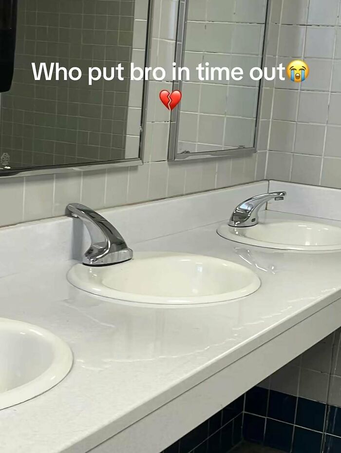 Wait, They Actually Ranked These Hilarious Screenshots?!